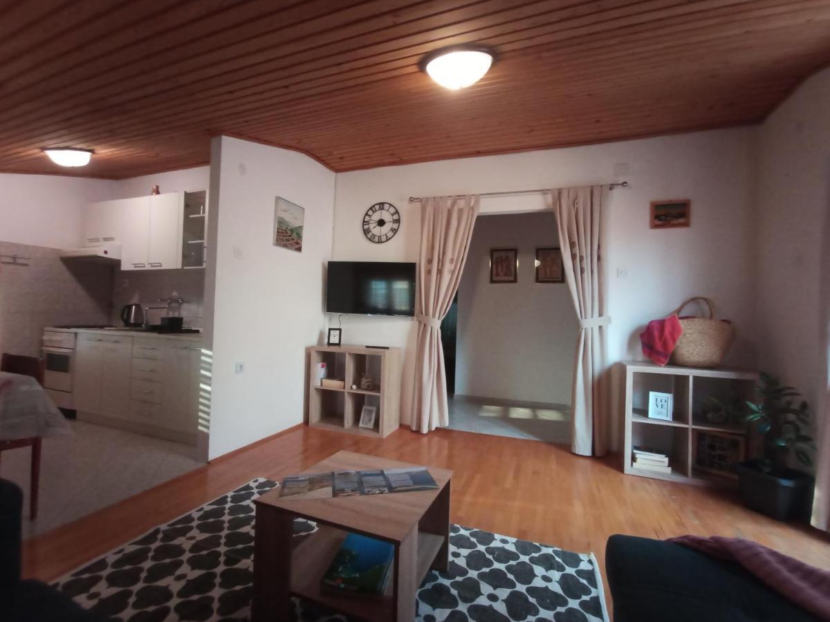 Apartments Katarina 노비비노돌스키 외부 사진
