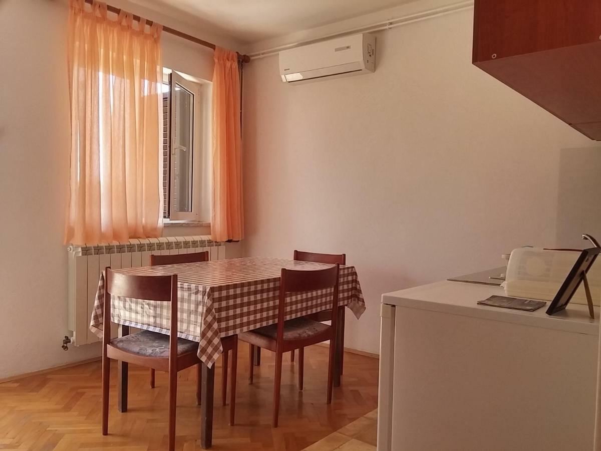 Apartments Katarina 노비비노돌스키 외부 사진