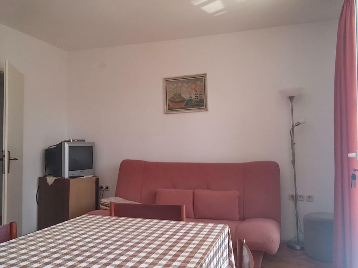 Apartments Katarina 노비비노돌스키 외부 사진
